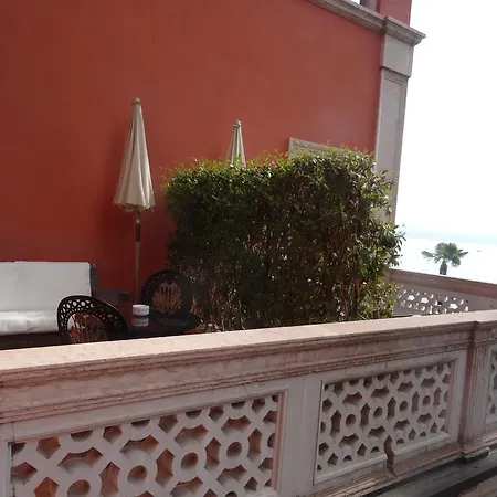 Otel Fiordaliso Gardone Riviera